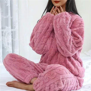 PIJAMA POLAR TRENZADA- NAGADA